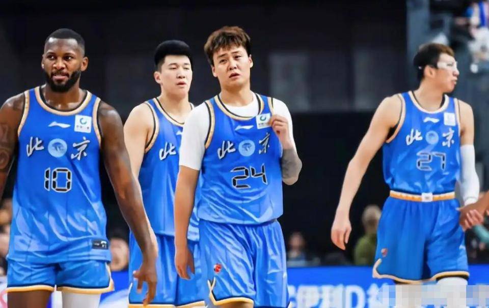 关于太狠了！深圳男篮围绕NBA常规赛复出首秀山东男篮豪取连胜备战意甲，集结日浙江队备战法国杯的信息