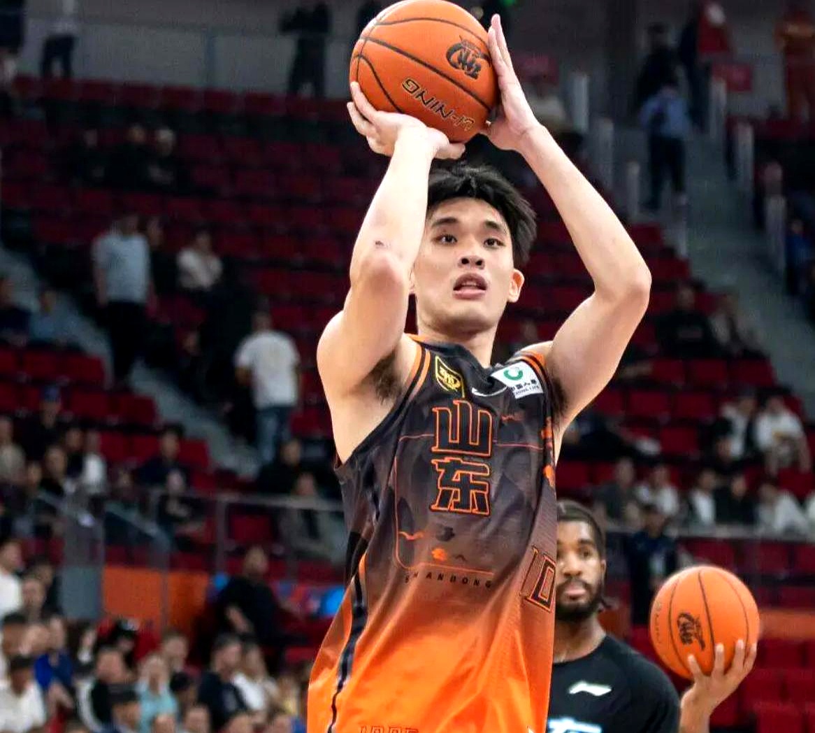 关于太狠了！深圳男篮围绕NBA常规赛复出首秀山东男篮豪取连胜备战意甲，集结日浙江队备战法国杯的信息