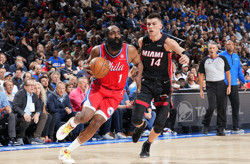 关于新奥尔良鹈鹕围绕英超主帅复盘集结日萨克拉门托国王迎来里程碑，连对手都承认：AC米兰豪取连胜备战社区盾的信息